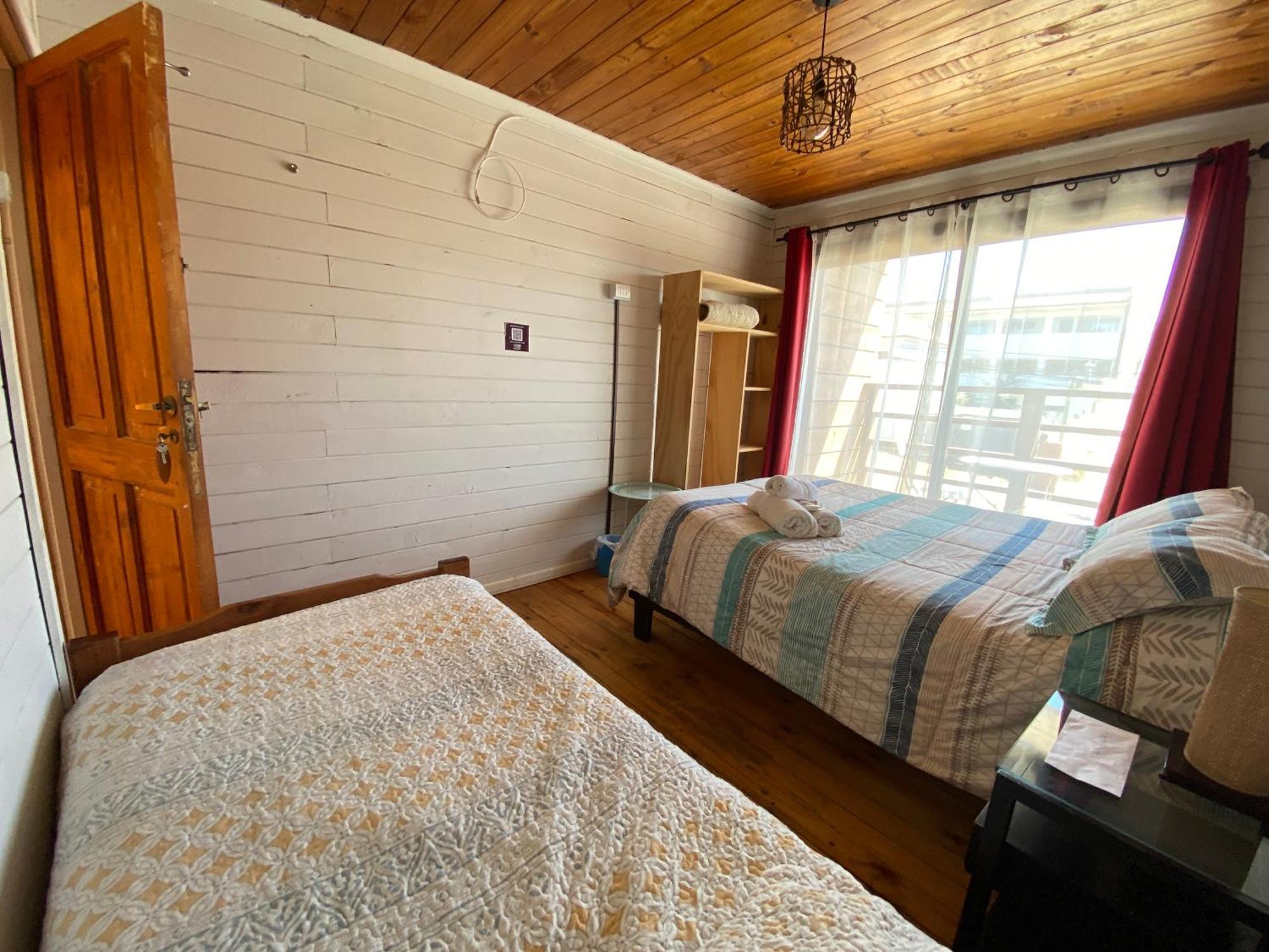 Hostel Moreno 피칠레무 외부 사진